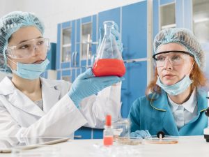 دوره آموزشی محلول سازی مقدماتی و پیشرفته